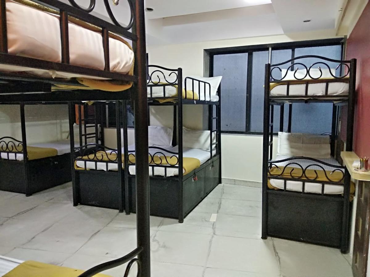 Bandra Dormitory Only For Indian Мумбаї Екстер'єр фото