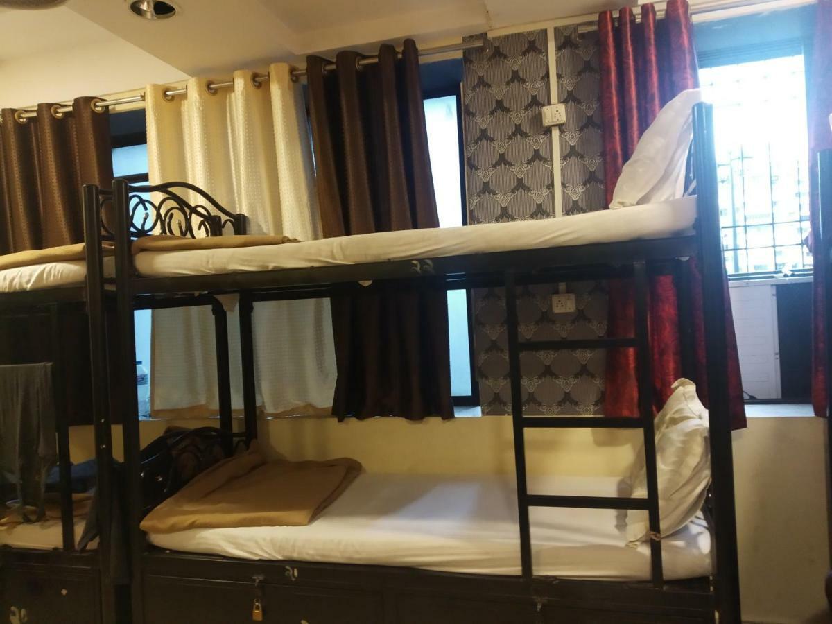 Bandra Dormitory Only For Indian Мумбаї Екстер'єр фото